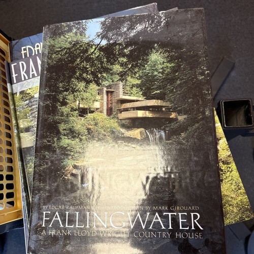 Fallingwater frank lloyd - a,